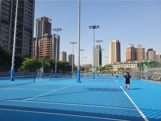 索尔斯克亚：效力曼联时我不盼着球队领先，这样我就没机会上场