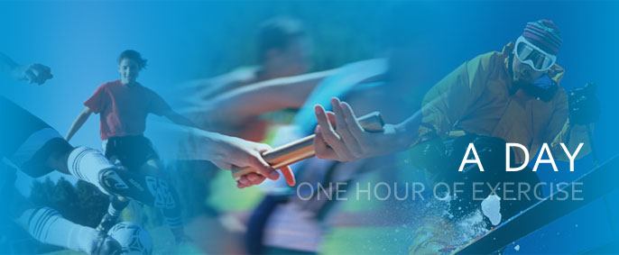 哈体院滑冰场现国家一级运动员亲授防摔技巧